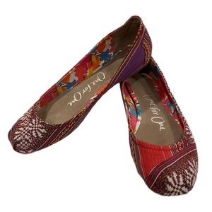 TOMS One for One Flats